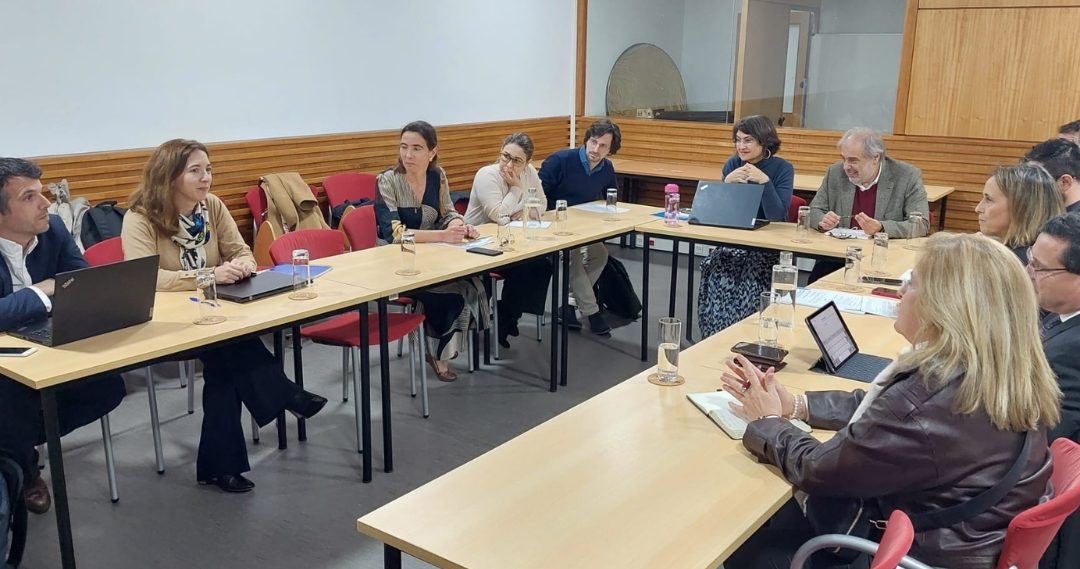 Estudo sobre fatores de satisfação dos profissionais de saúde